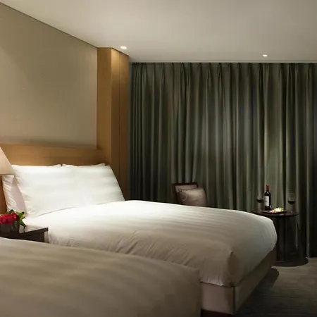 Lotte City Hotel Jeju Airport-3
